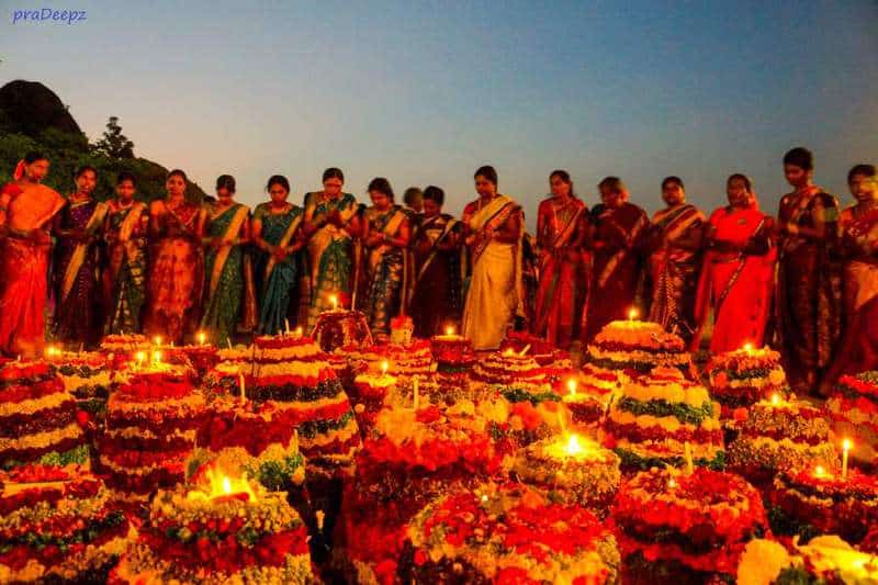 Everything-About-BATHUKAMMA-The-Cultural-Pride-of-Telangana