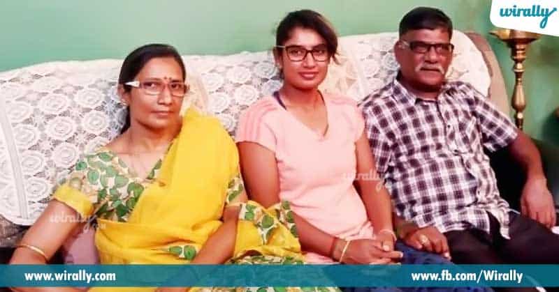 3-Mithali-Raj-Family