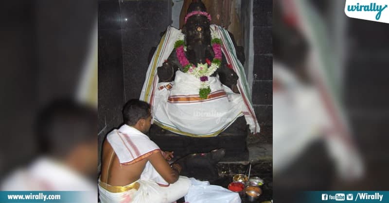 Surprising Lord Ganesha Idol
