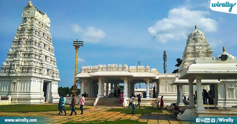 Prominent Temples In Hyderabad