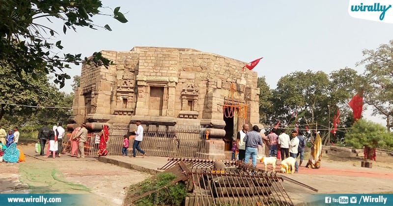 Mundeswara temple