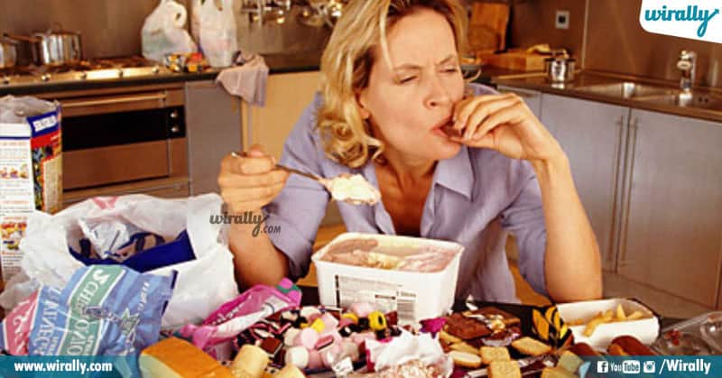 Common Signs And Symptoms For Food Addiction