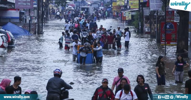 4 Indonesia Floods