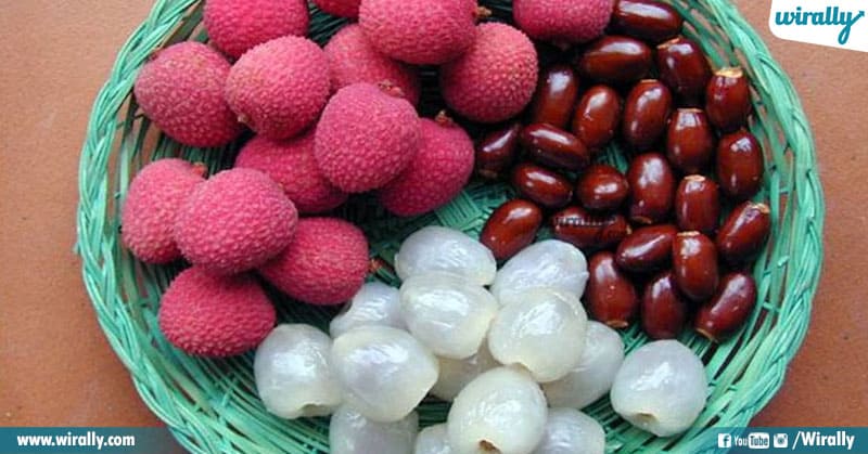 4 5 Fruits You Get Only In The Monsoon Season