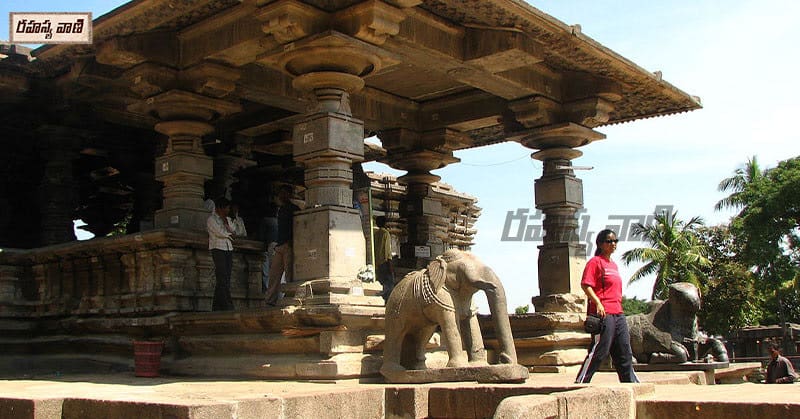 1000 pillar temple warangal