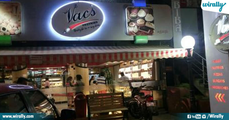 Send Cakes to Hyderabad from Vacs Bakery online Same Day
