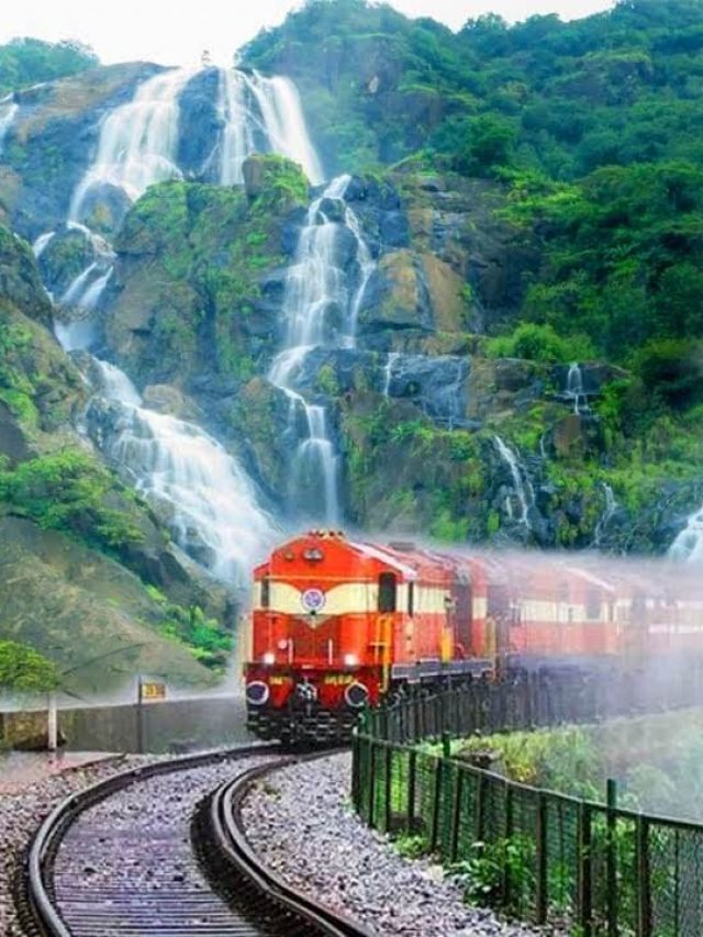 10 Beautiful Train Journeys In India